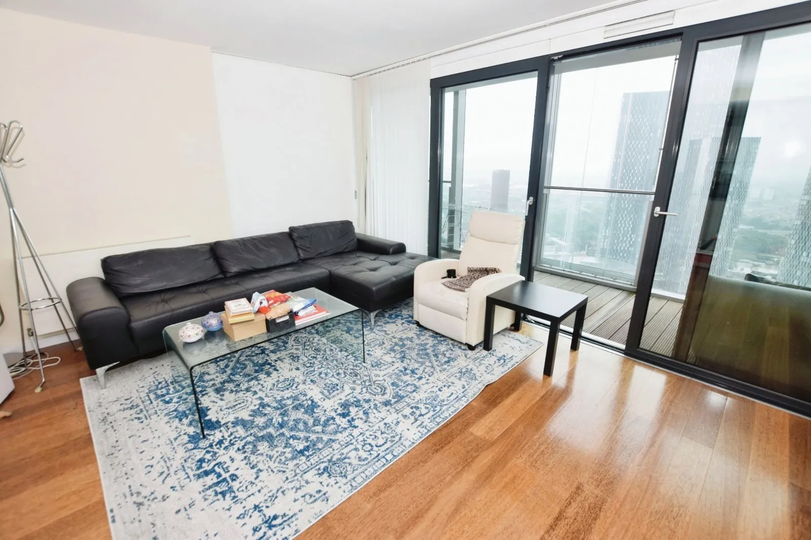 2 bed Apartment