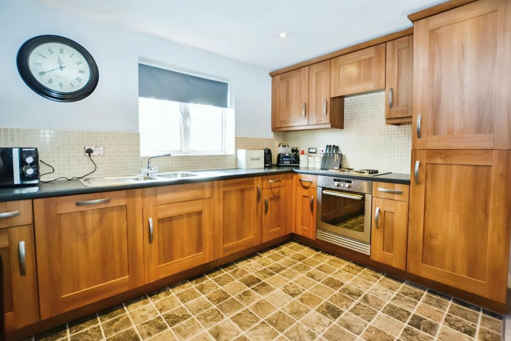 2 bed Apartment