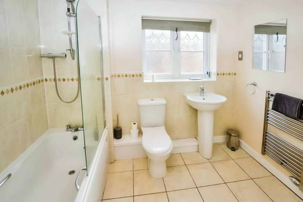 2 bed Apartment