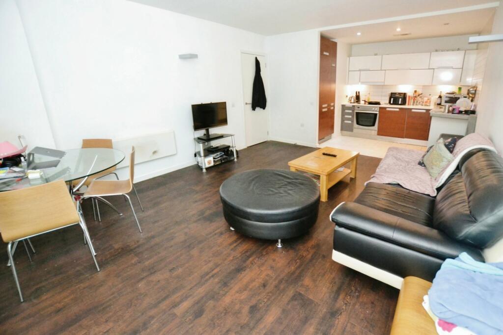 2 bed Apartment