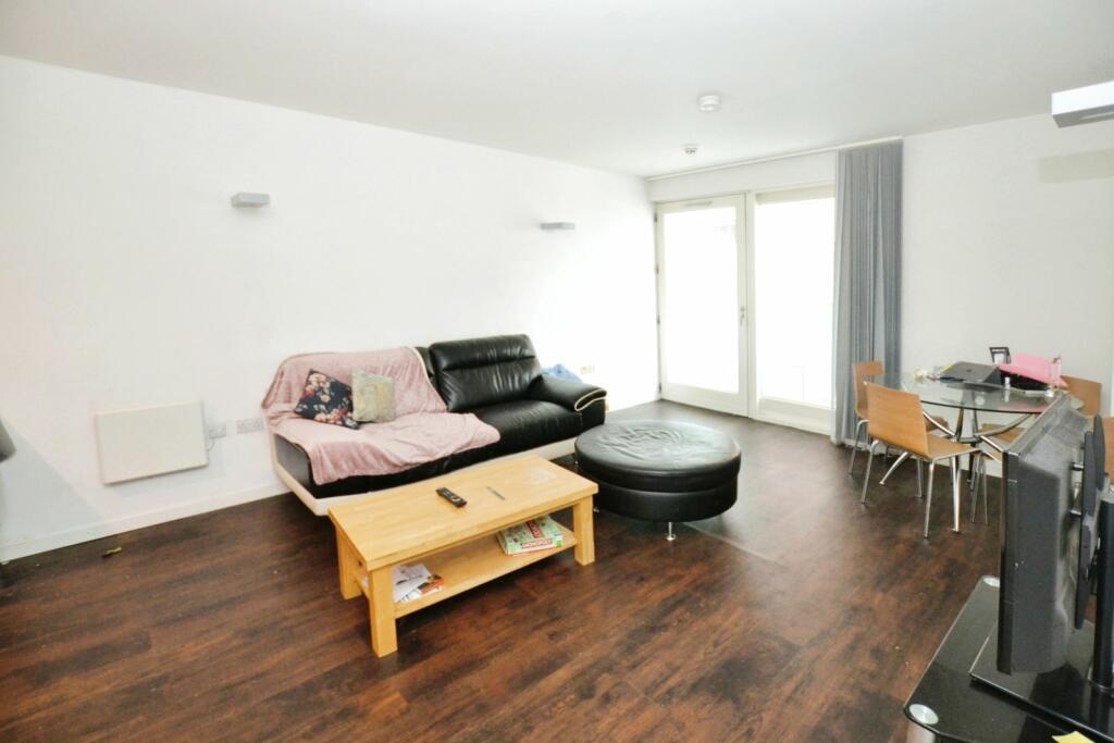 2 bed Apartment