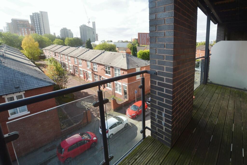 2 bed Apartment