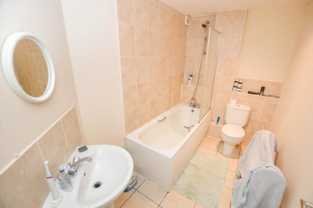 1 bed Apartment