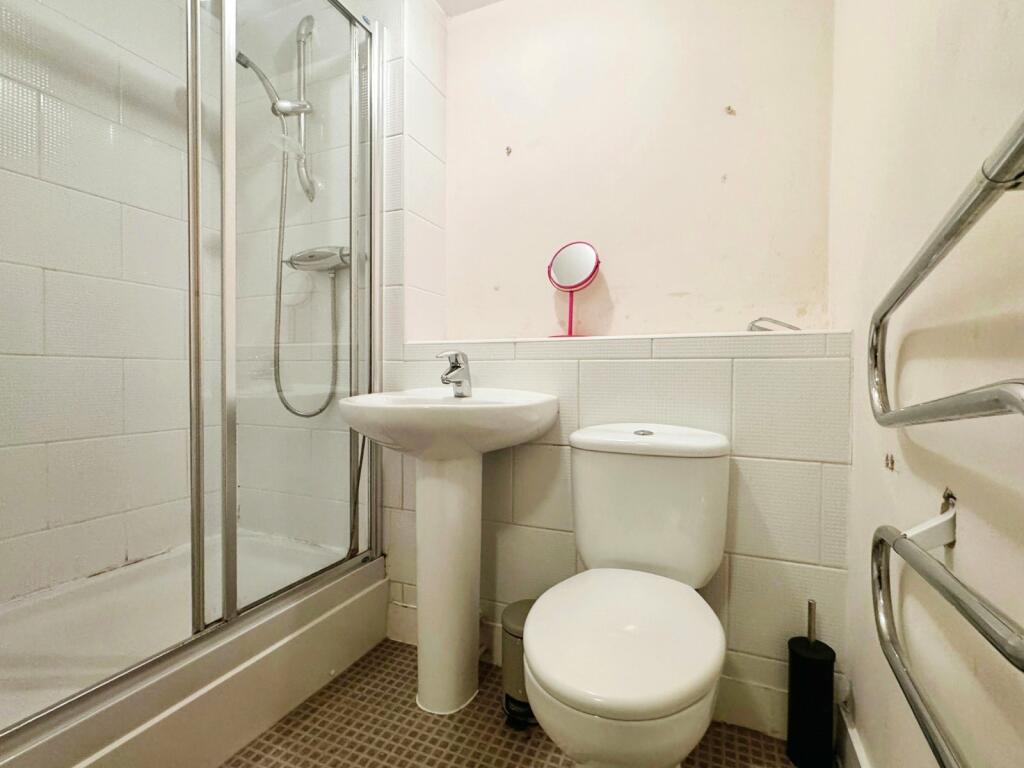 1 bed Apartment