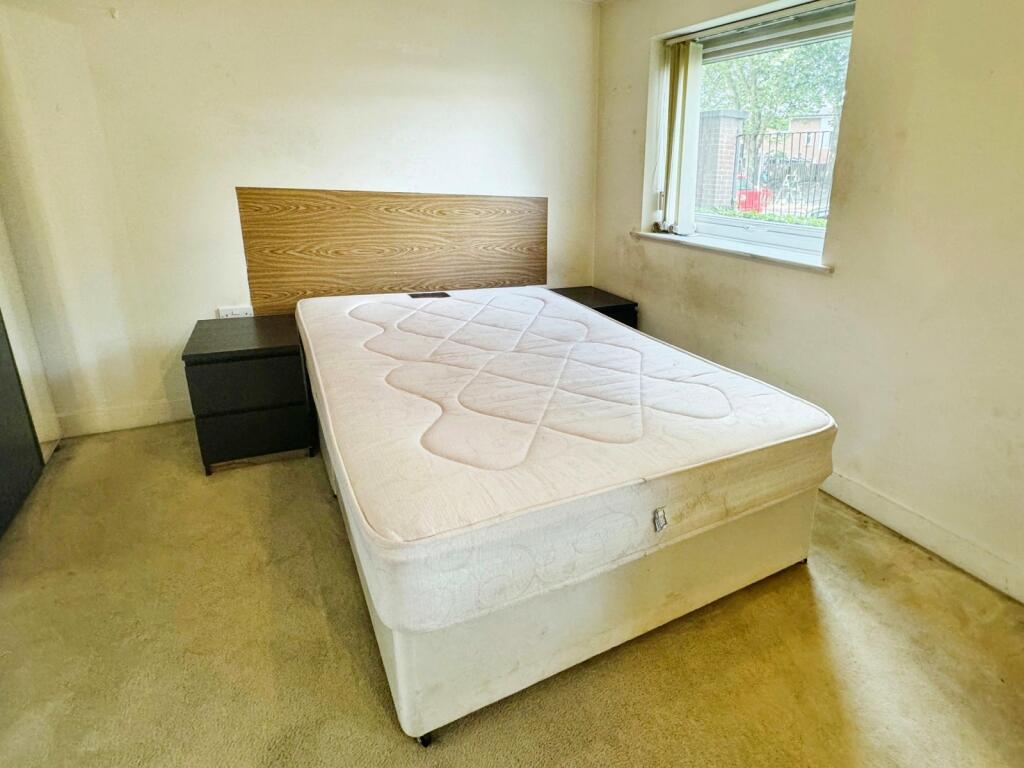 1 bed Apartment