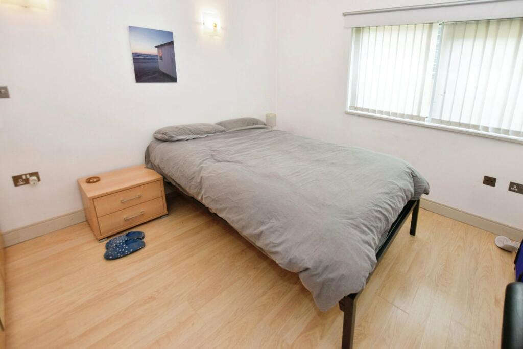 1 bed Apartment