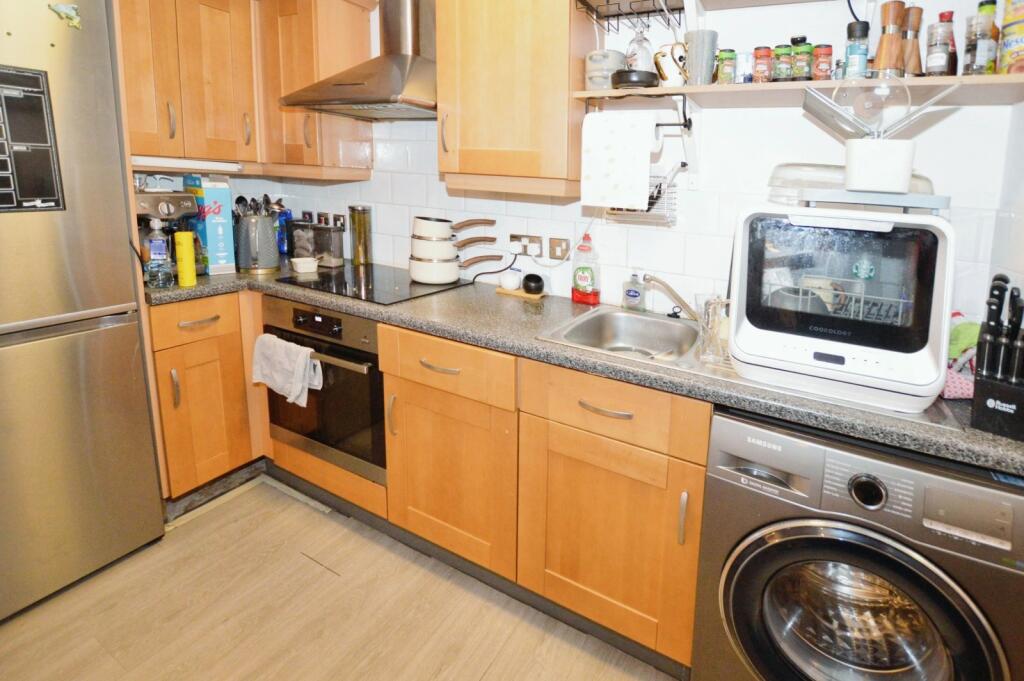1 bed Apartment