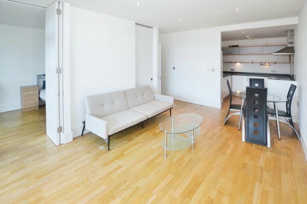 2 bed Apartment