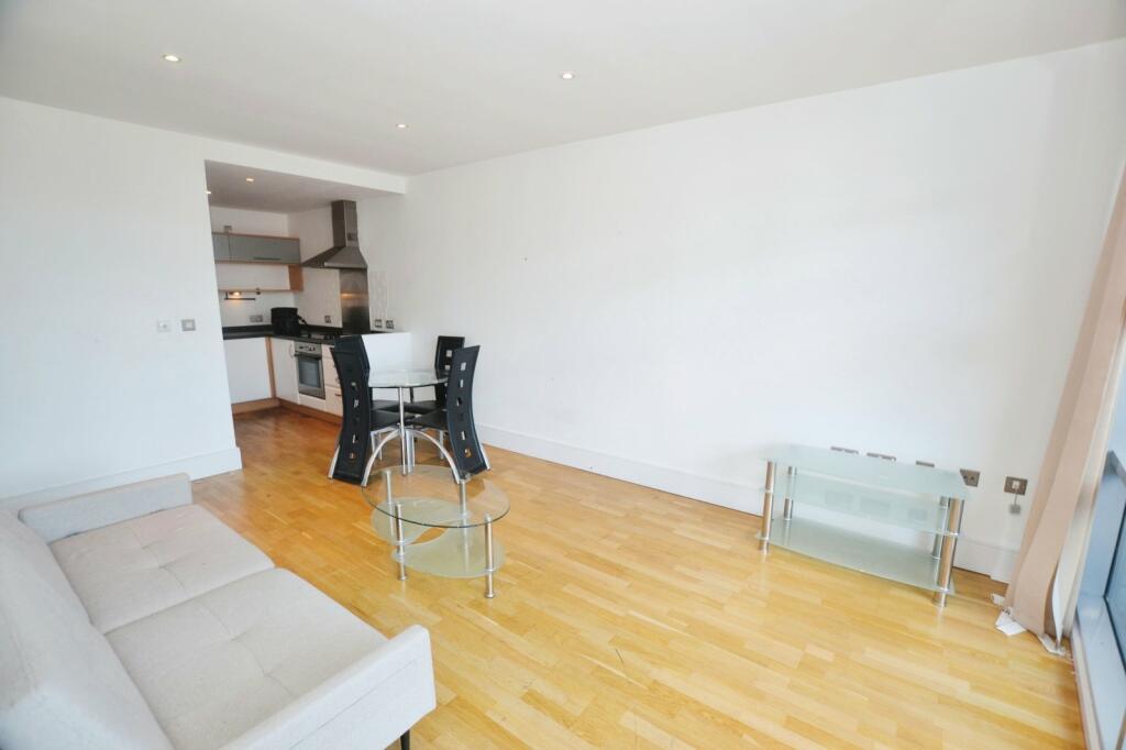 2 bed Apartment