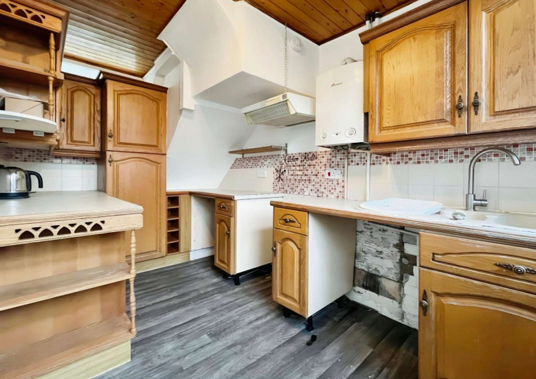 3 bed Semi-Detached