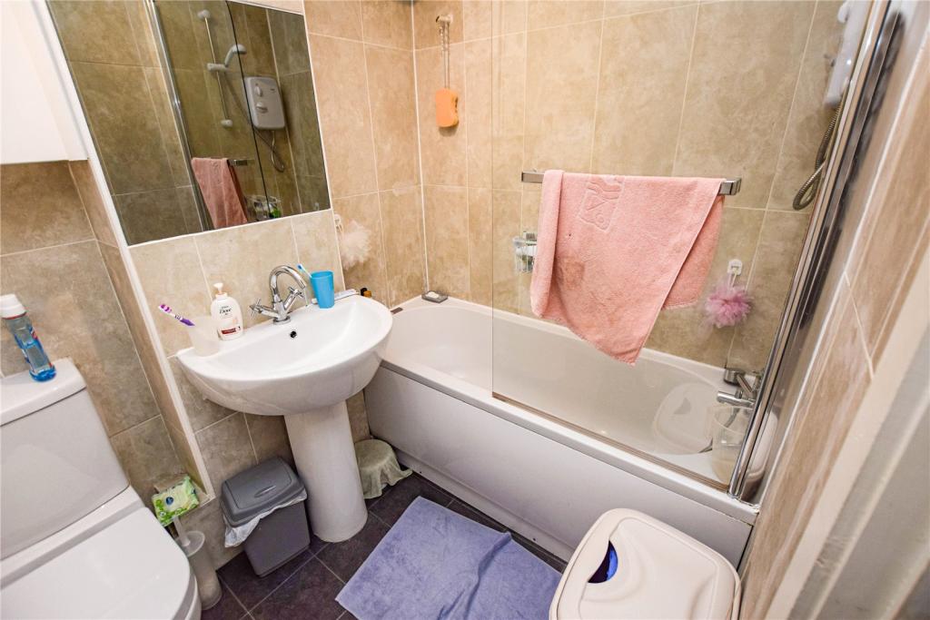 2 bed Apartment