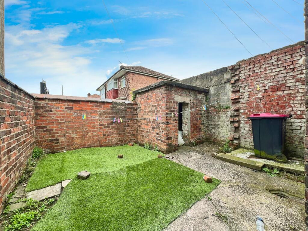 1 bed Mixed Use