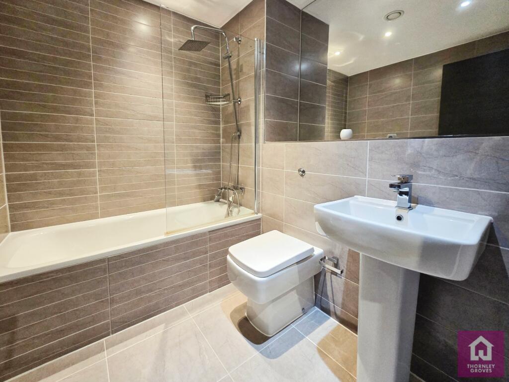 2 bed Apartment
