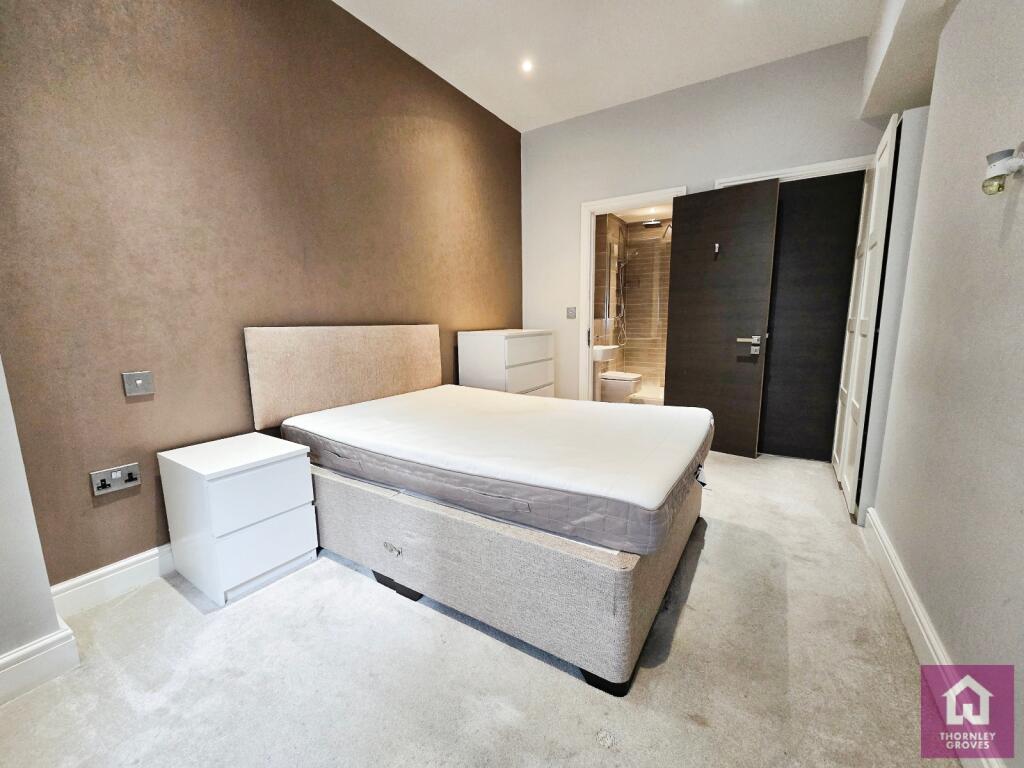 2 bed Apartment