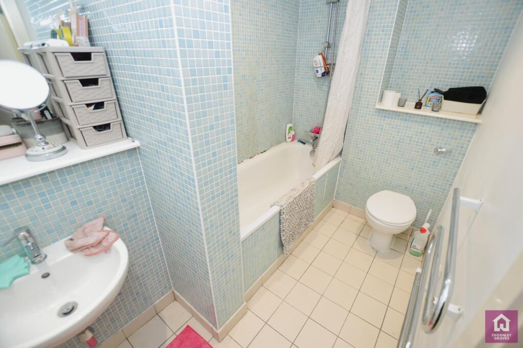1 bed Apartment