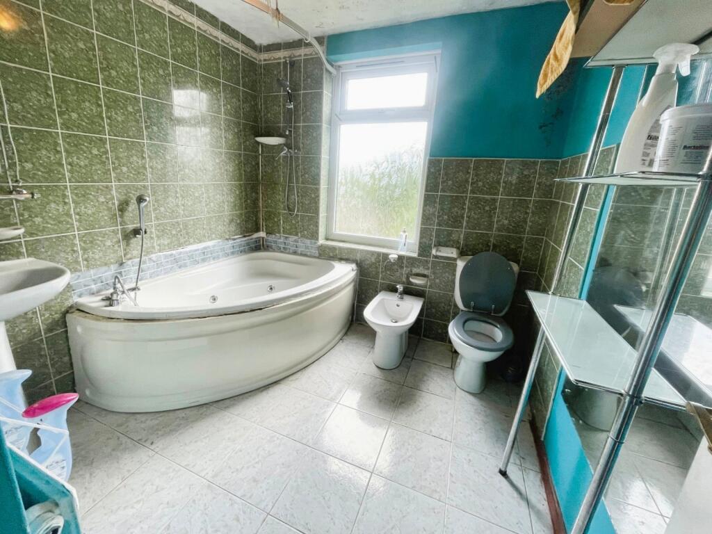 2 bed Terraced