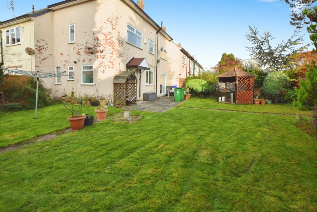 3 bed Terraced