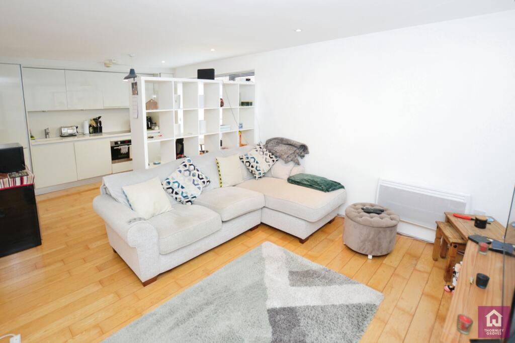 2 bed Apartment