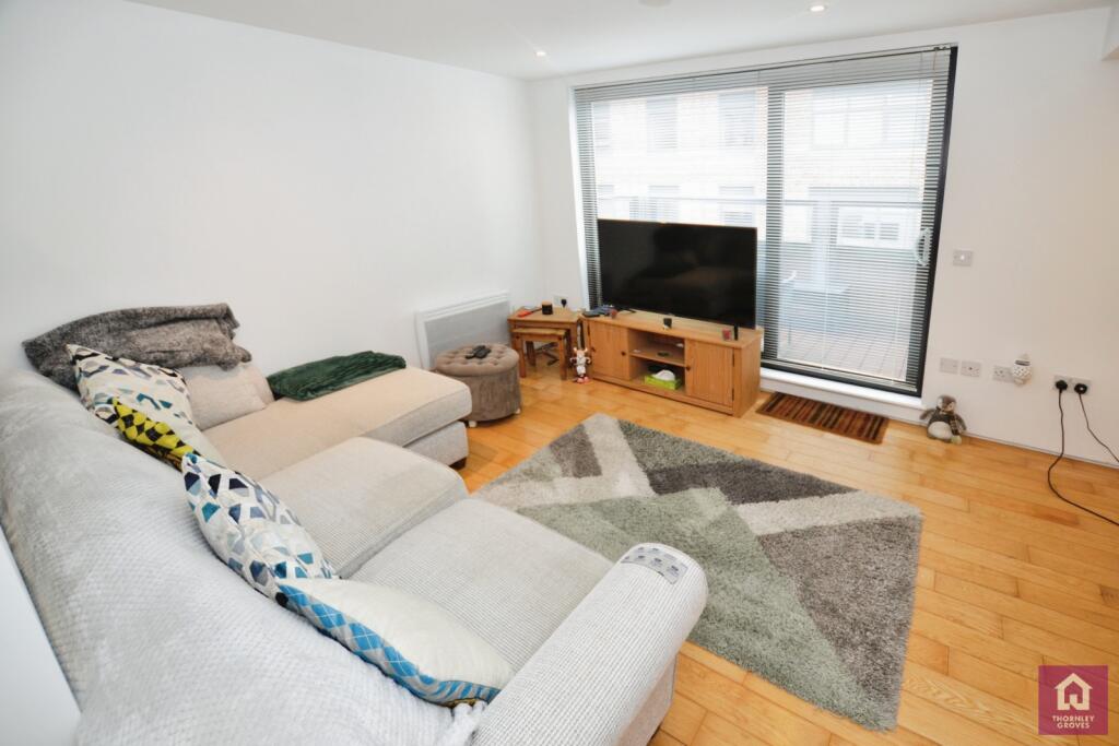 2 bed Apartment
