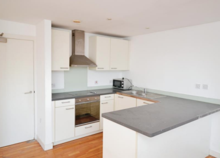 1 bed Apartment