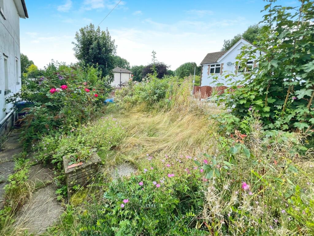 3 bed Semi-Detached