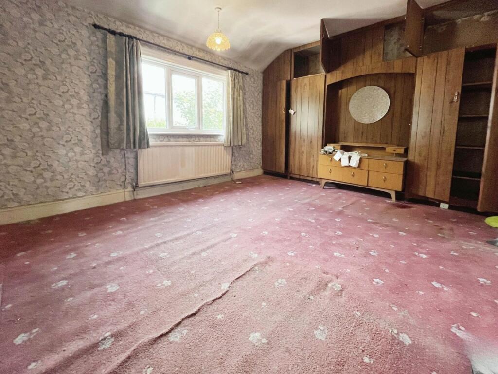 3 bed Semi-Detached