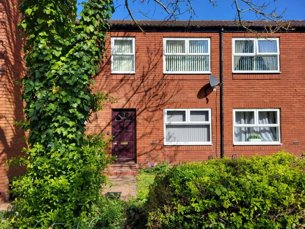 1 bed Maisonette
