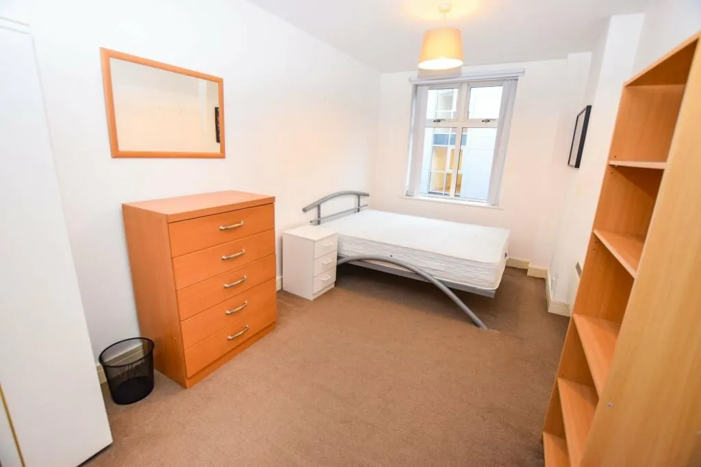 2 bed Apartment