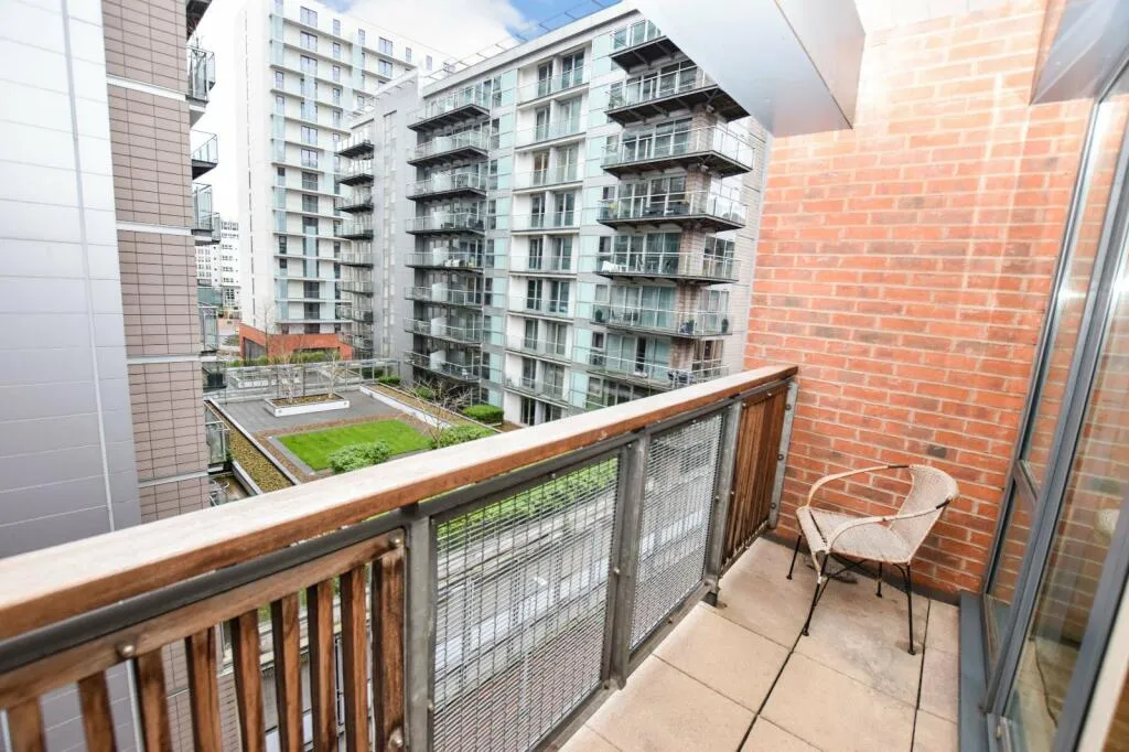 2 bed Apartment