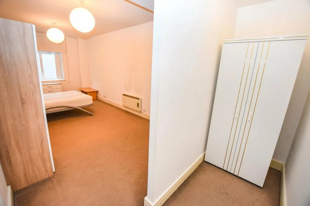 2 bed Apartment