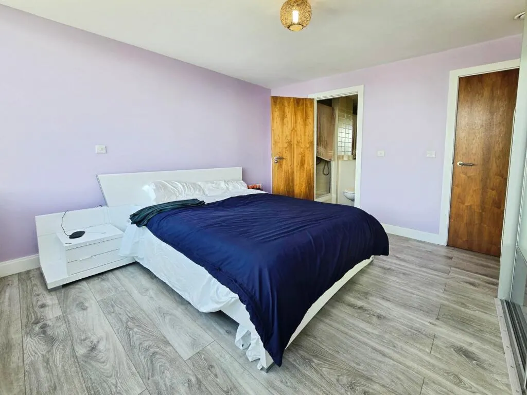 2 bed Apartment