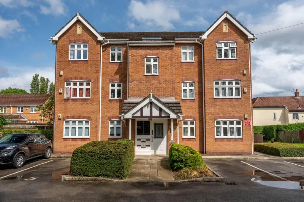 2 bed Flat Share
