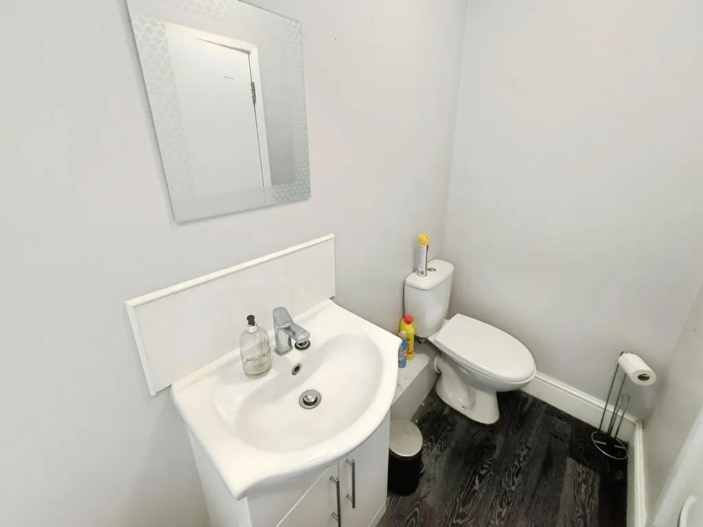 4 bed House of Multiple Occupation