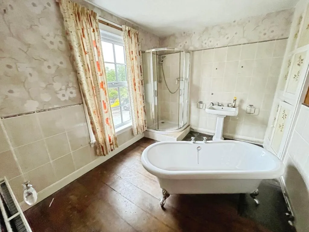 3 bed Detached