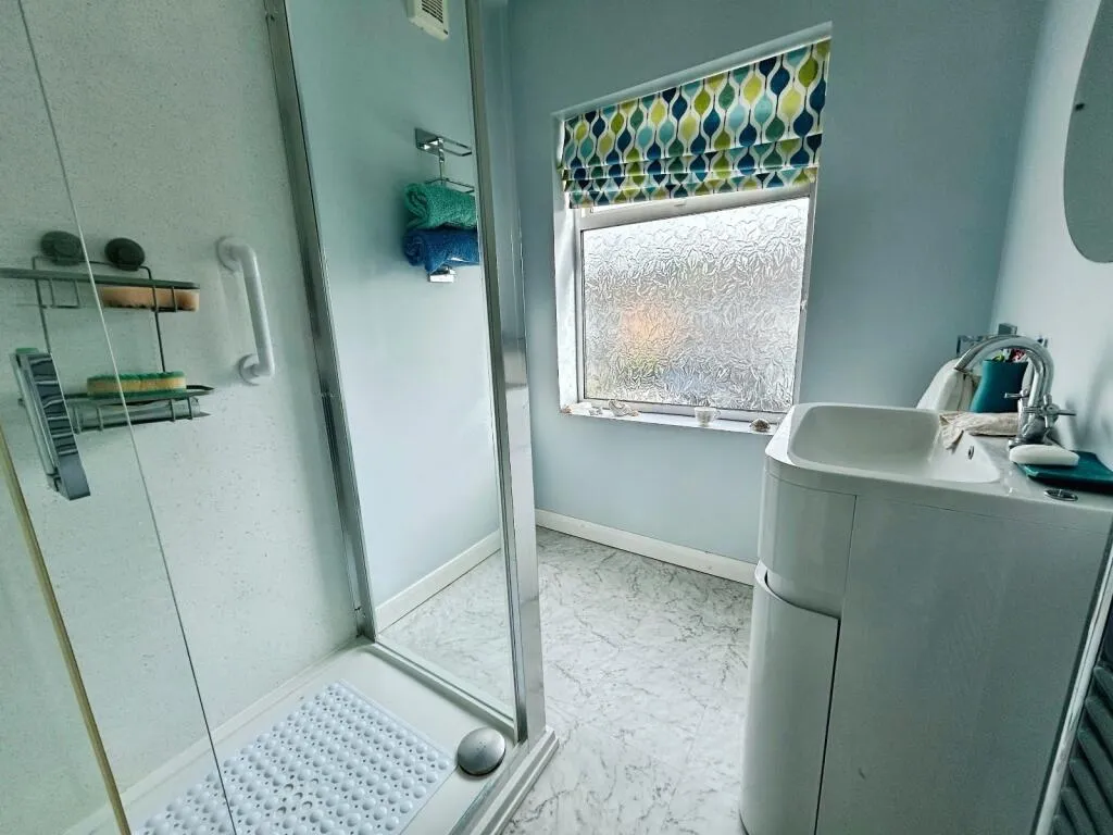 3 bed Semi-Detached