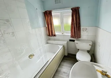 2 bed Detached Bungalow