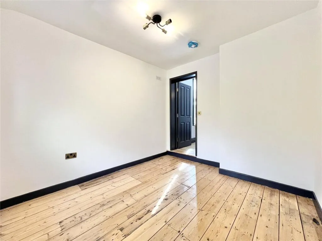 1 bed Apartment