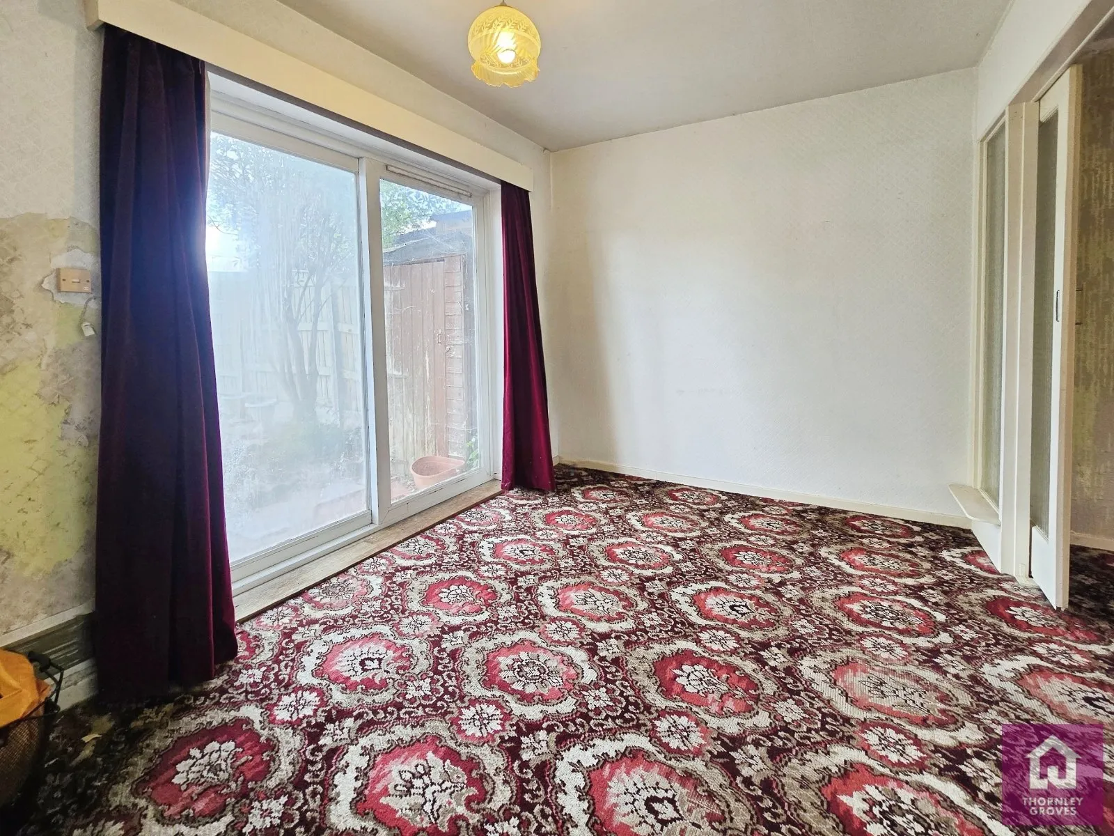 3 bed Semi-Detached