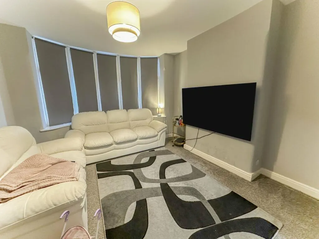 3 bed Semi-Detached