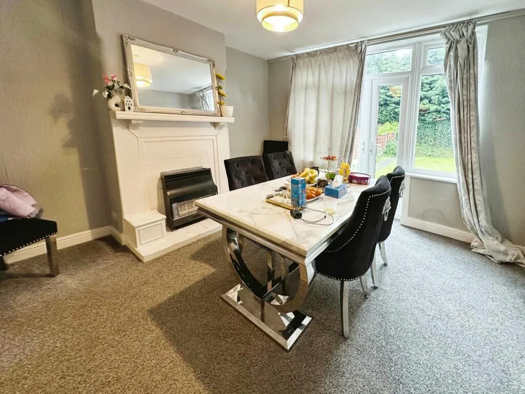 3 bed Semi-Detached