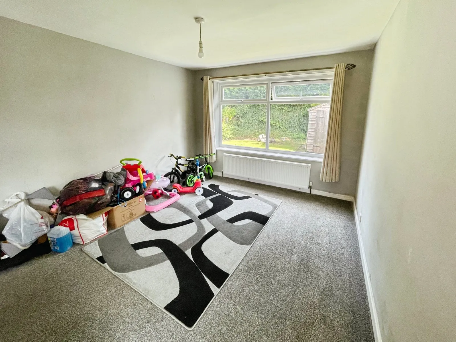 3 bed Semi-Detached