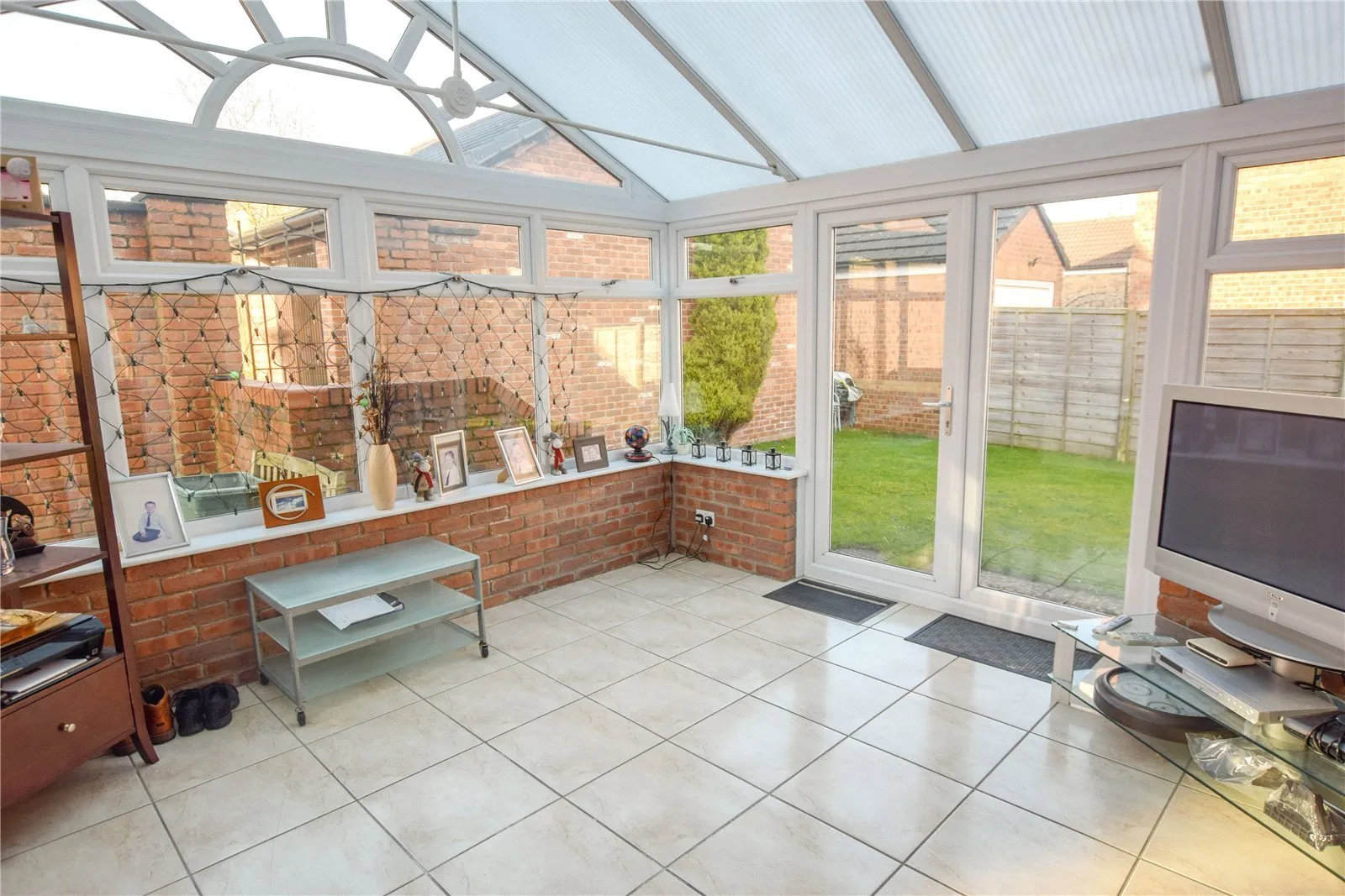 5 bed Detached