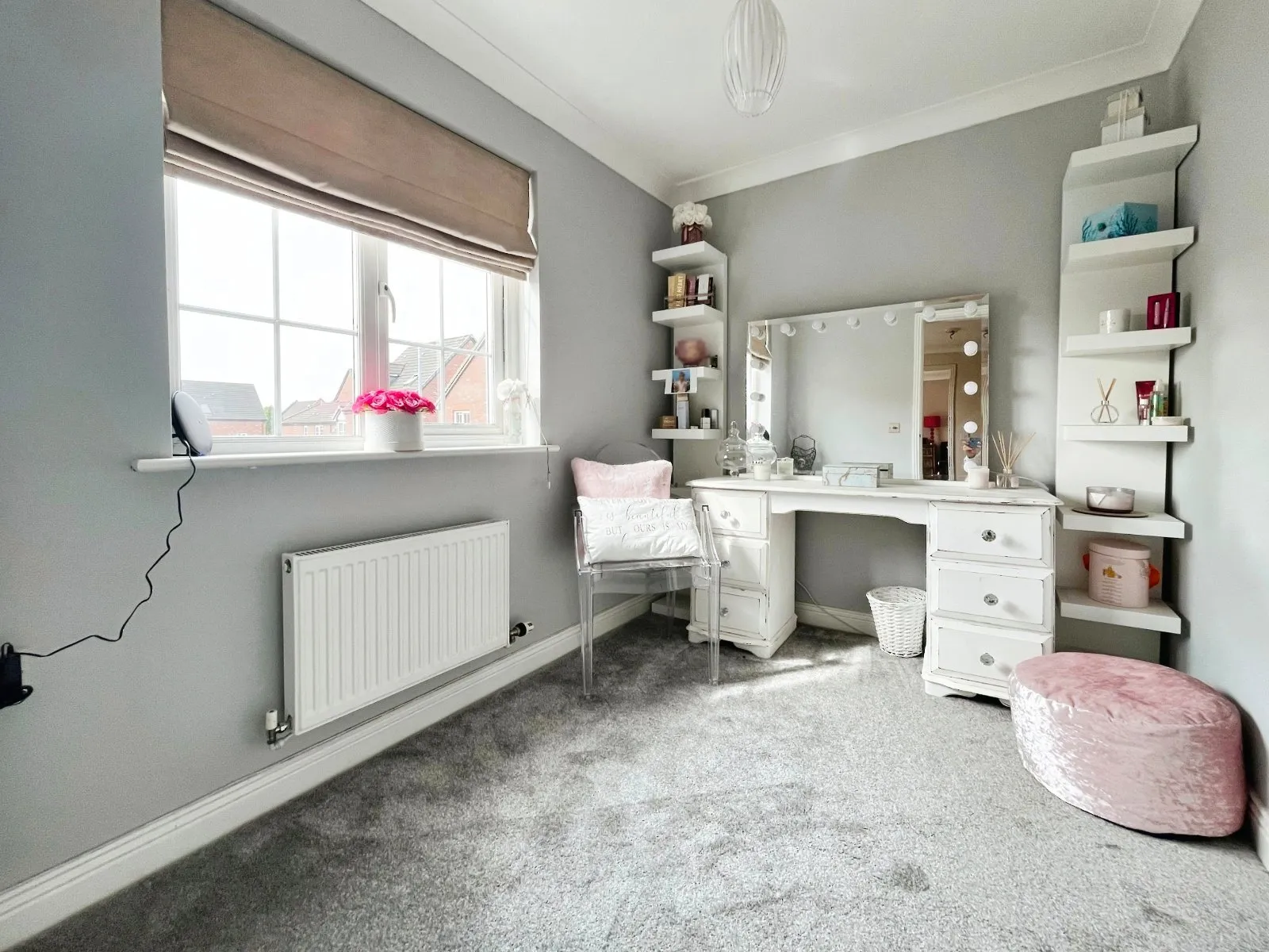 5 bed Detached