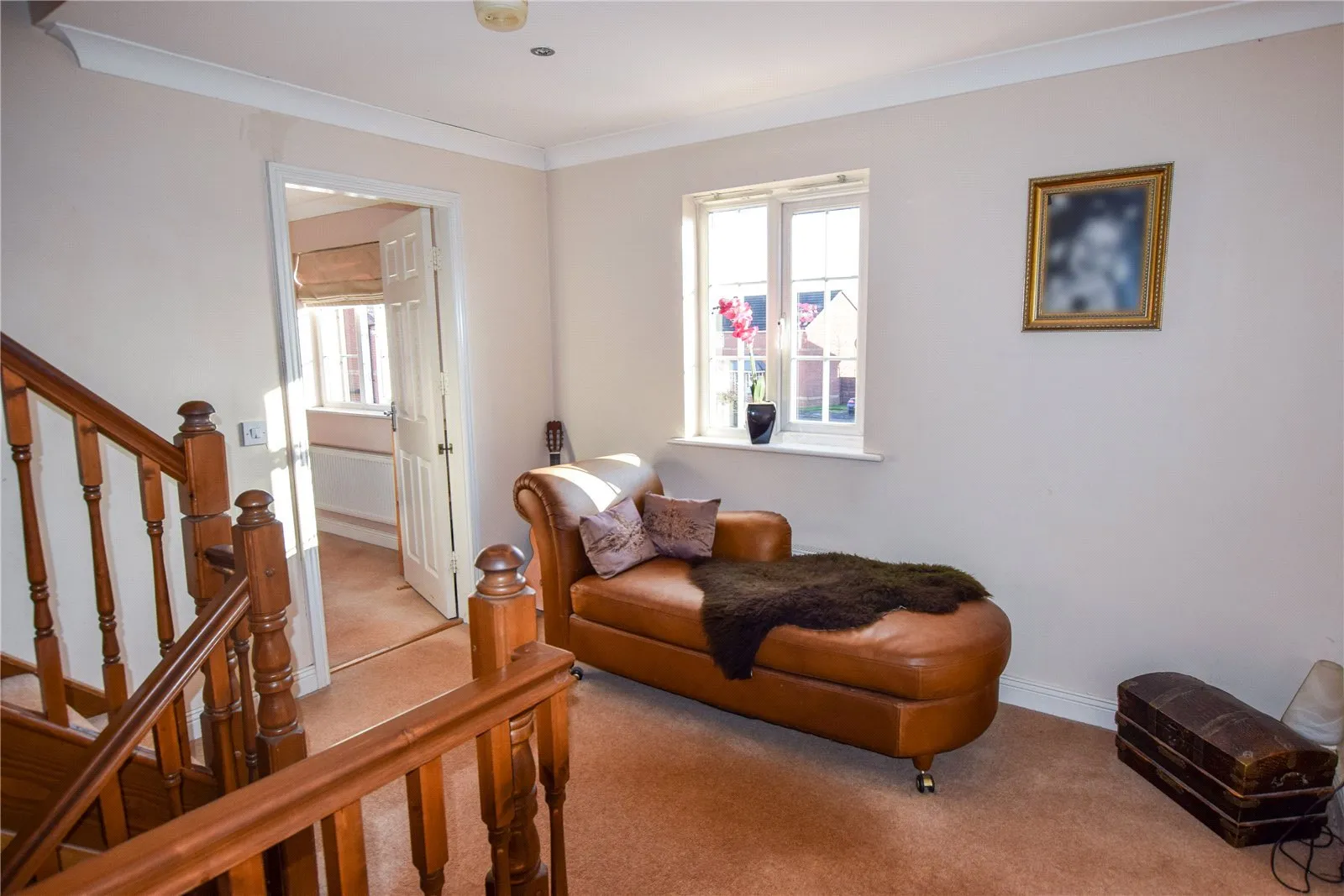 5 bed Detached