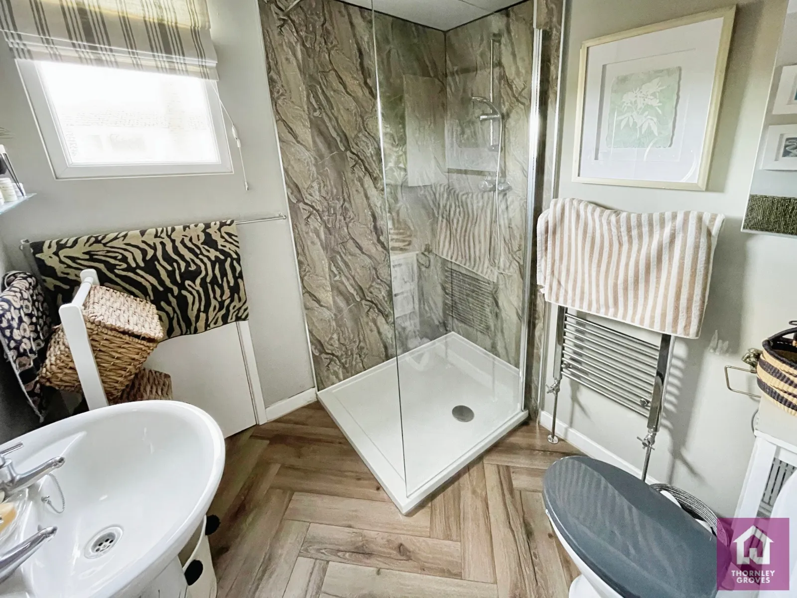 4 bed Semi-Detached