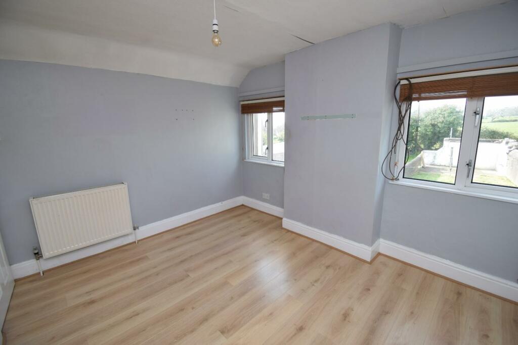 5 bed End of Terrace