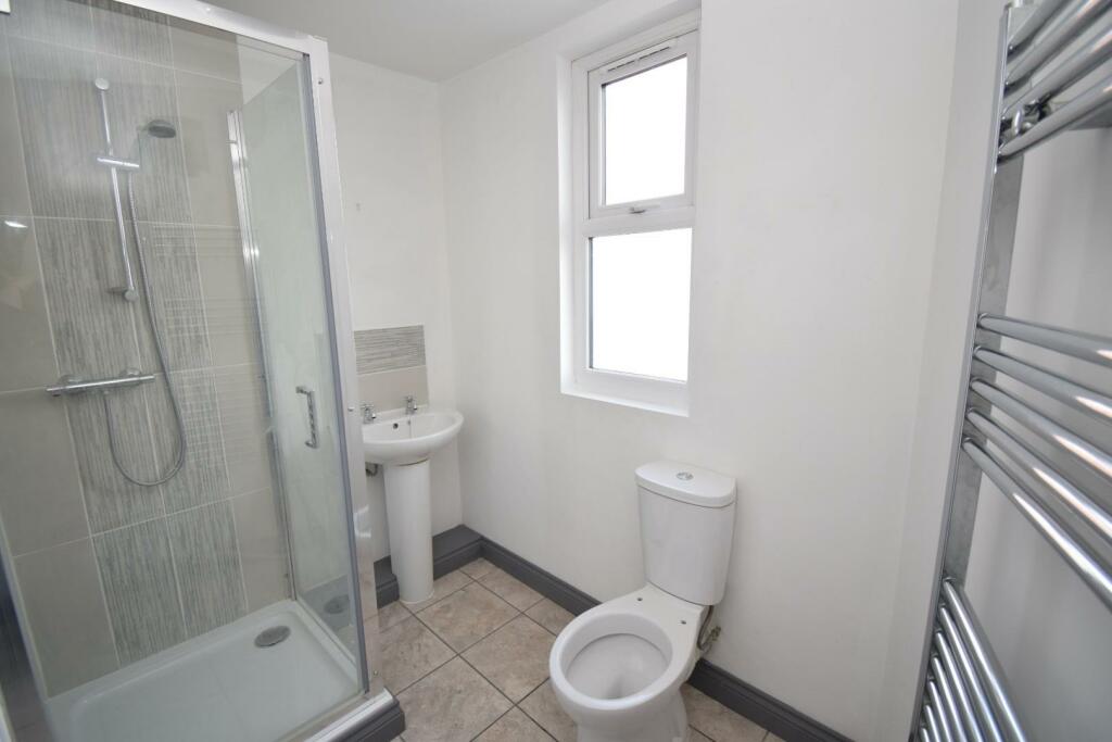 4 bed Town House