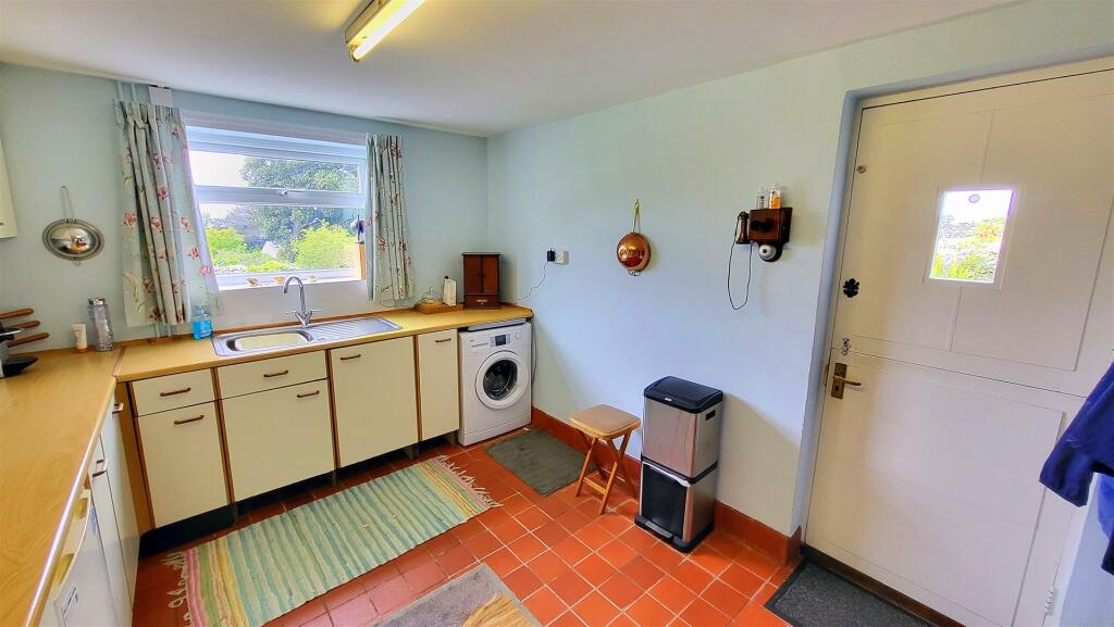 3 bed Cottage