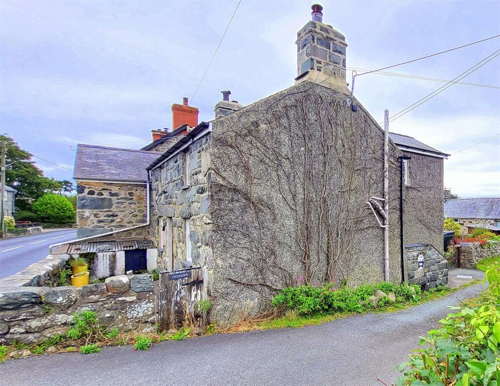 3 bed Cottage