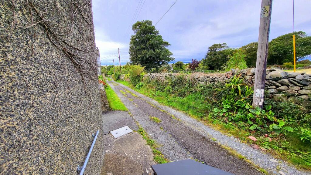3 bed Cottage